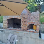 Vikendica Artos * Bihać