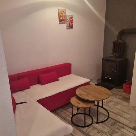 Vikendica Artos بيهاتش